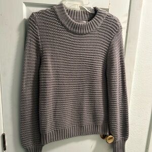Tarse. Gray sweater. Size M. Good condition